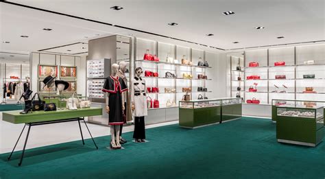 gucci outlet chicago il|gucci fashion outlets of chicago.